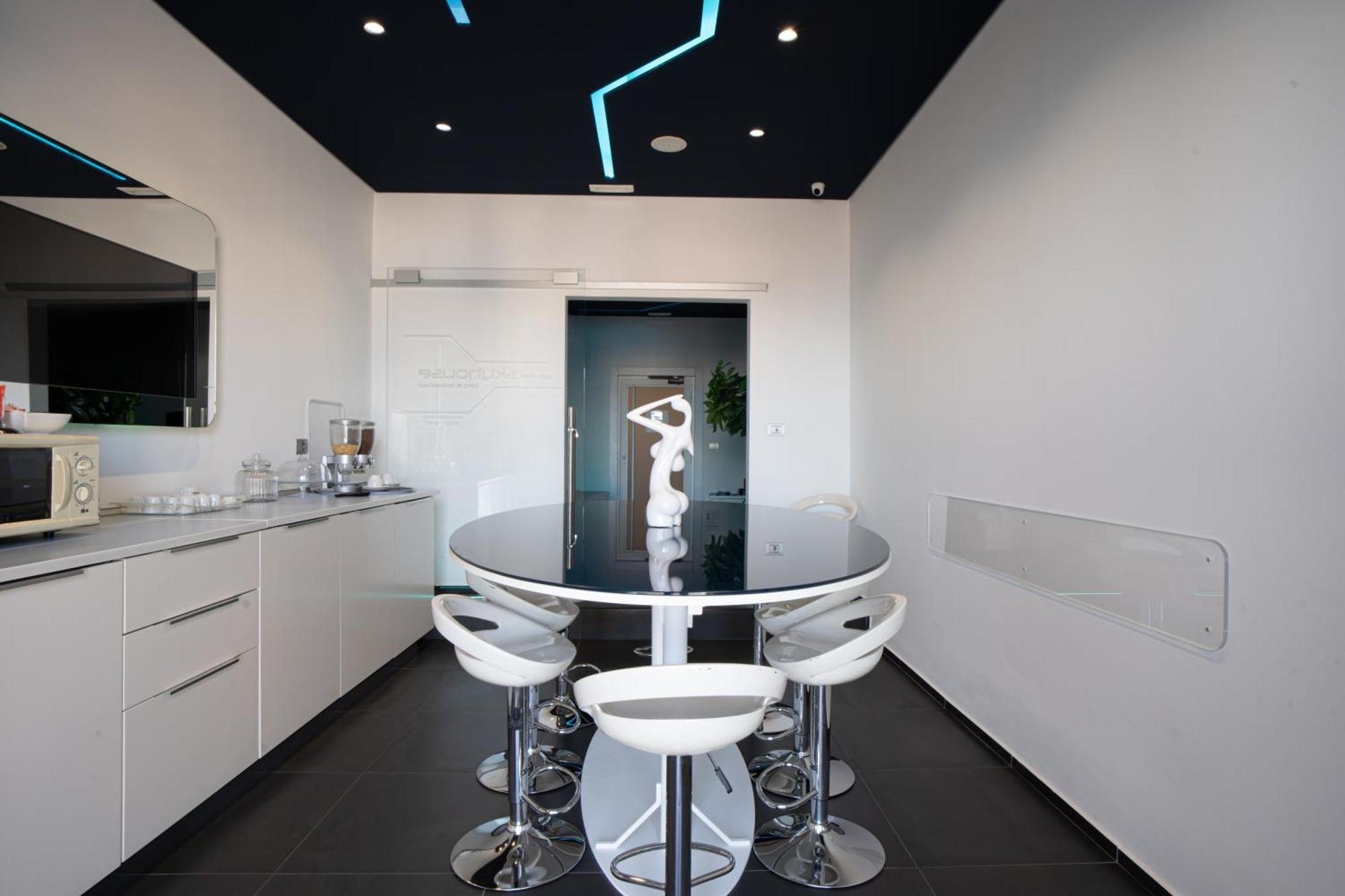 Skyhouse Beverello เนเปิลส์ ภายนอก รูปภาพ