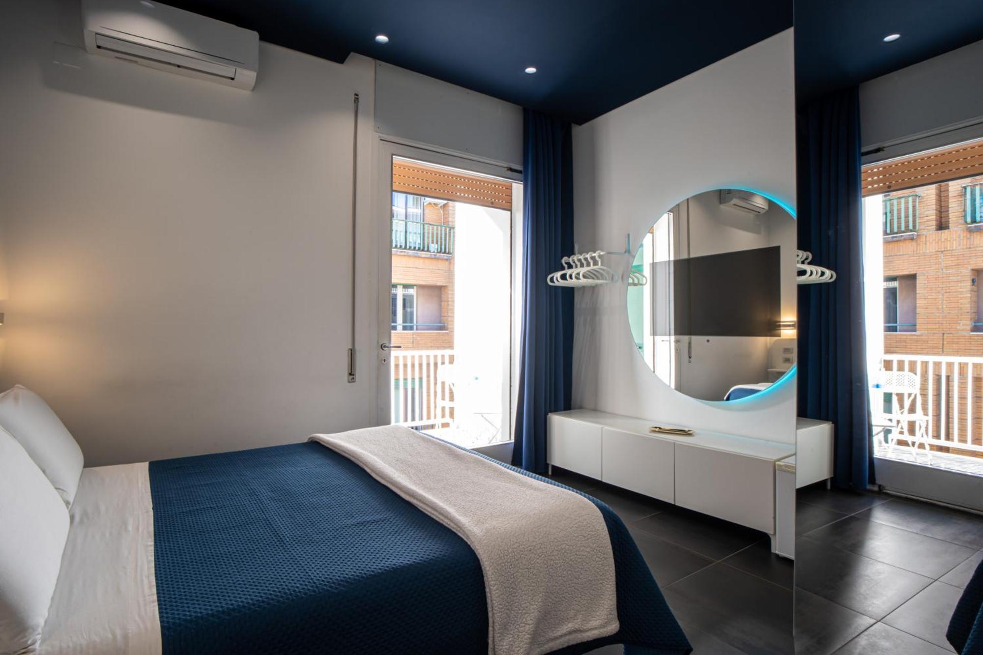 Skyhouse Beverello เนเปิลส์ ภายนอก รูปภาพ