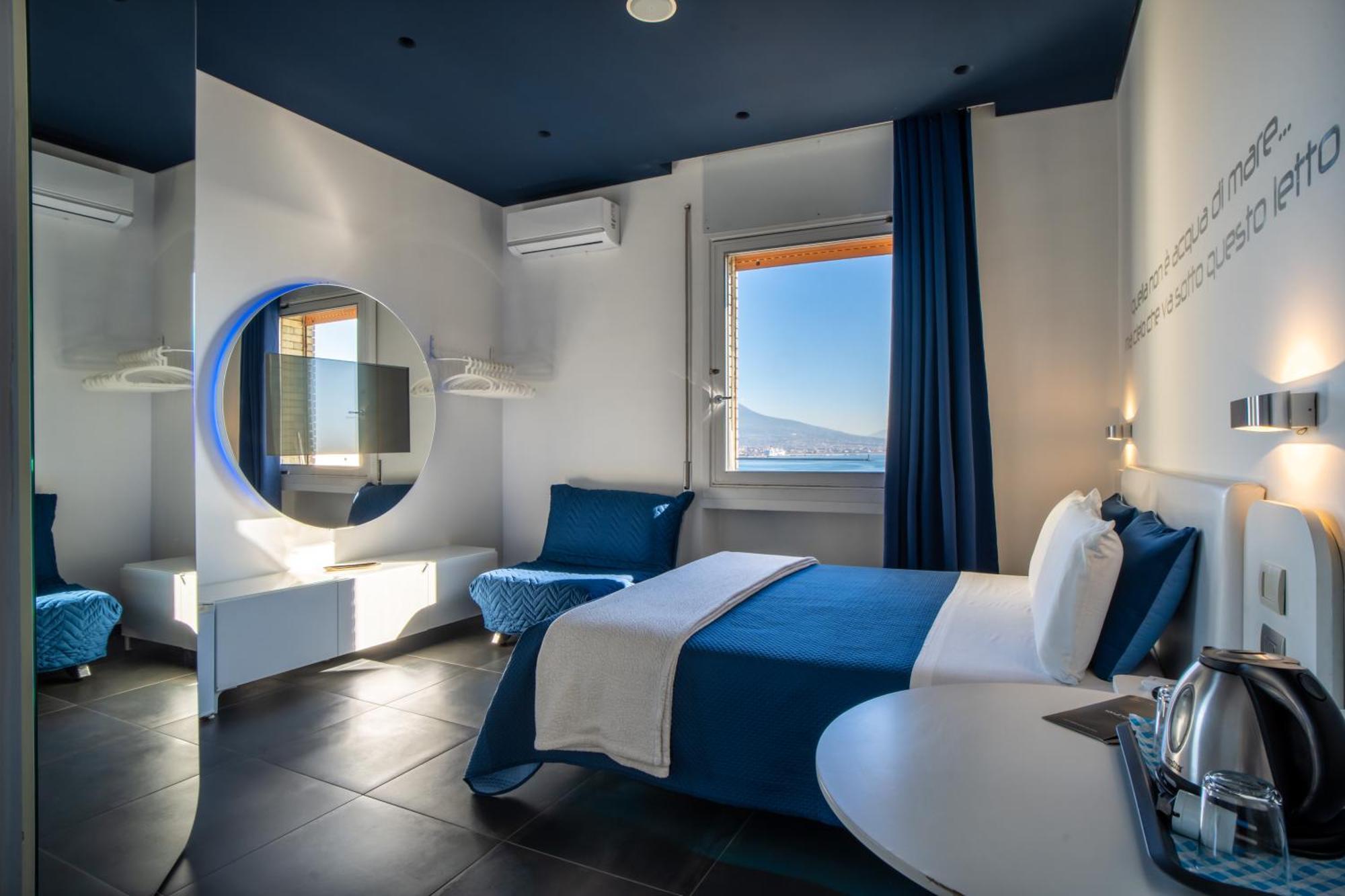 Skyhouse Beverello เนเปิลส์ ภายนอก รูปภาพ